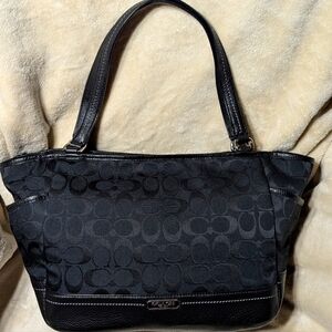 VTG COACH Park Signature Carrie Tote Handbag Black Canvas Leather F23297 EUC
